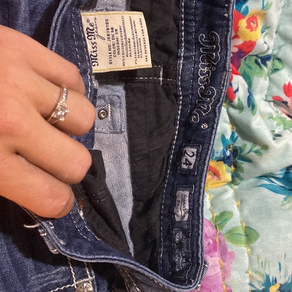 Miss Me Jeans - Picture 5 of 5